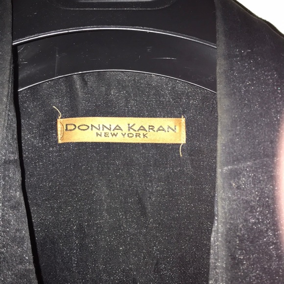 Donna Karan designer (one is SIGNATURE) shirts - Picture 4 of 5